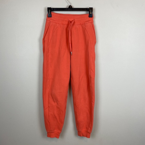 Lululemon Scuba High-Rise Jogger - Size 2 - Picture 1 of 8